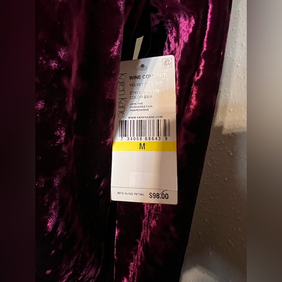 NWT Karen Kane velvet top - Picture 4 of 5